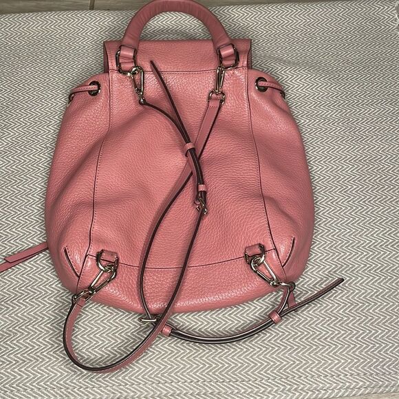 - Michael Kors Large Riley Pebbled Leather Backpack With Matching Wallet - Picture 7 of 15